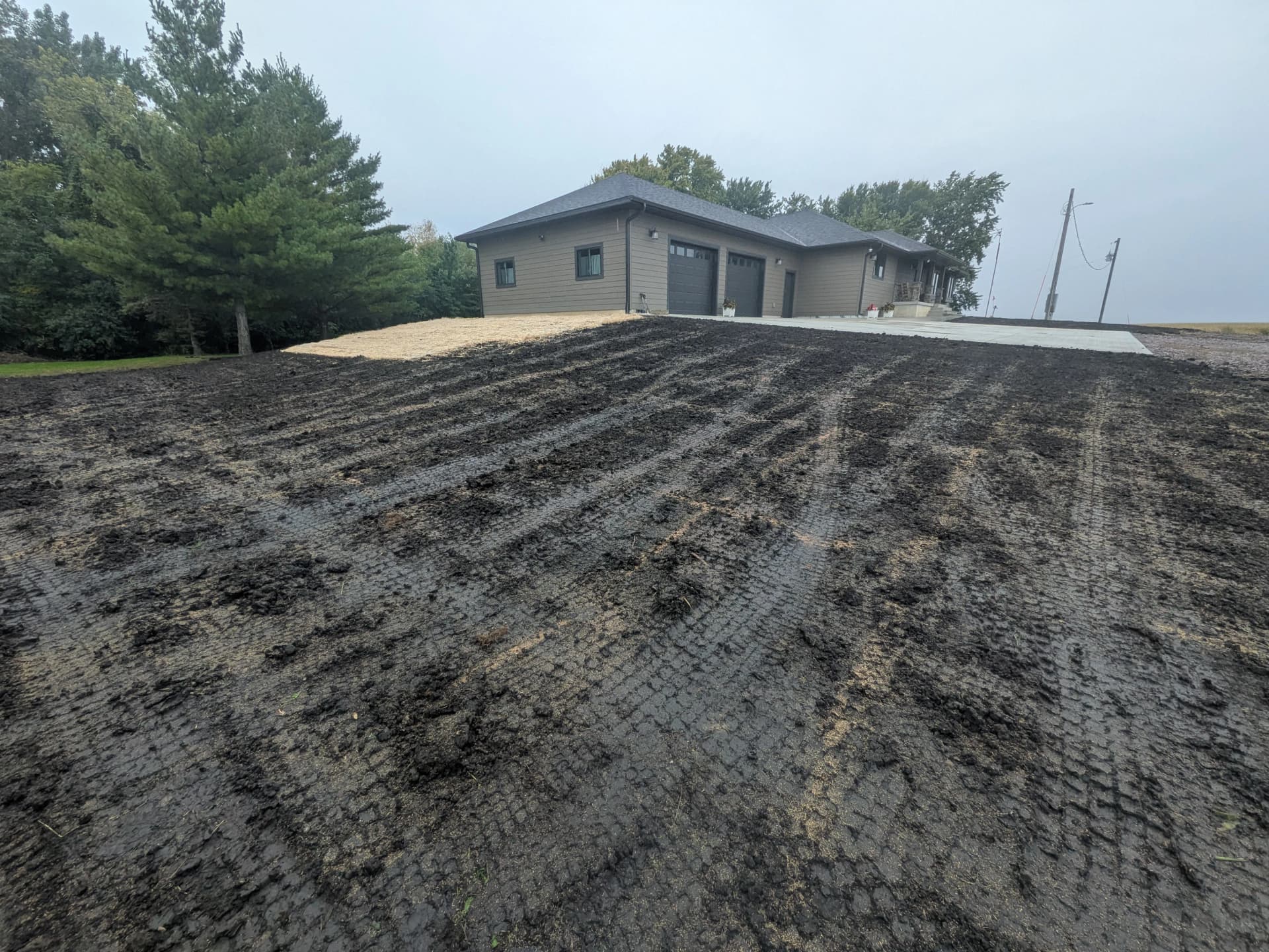Gallery photos for Finish Grading and Lawn Seeding Prep Around a Rural Home: Image #1
